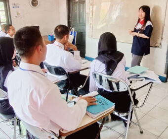 海外日本語教育事業